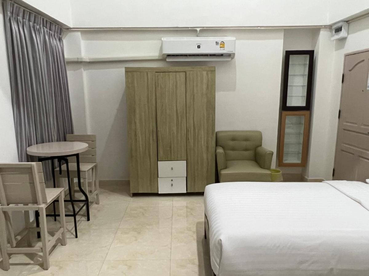 Mall Suites Hotel Bangkok Eksteriør billede