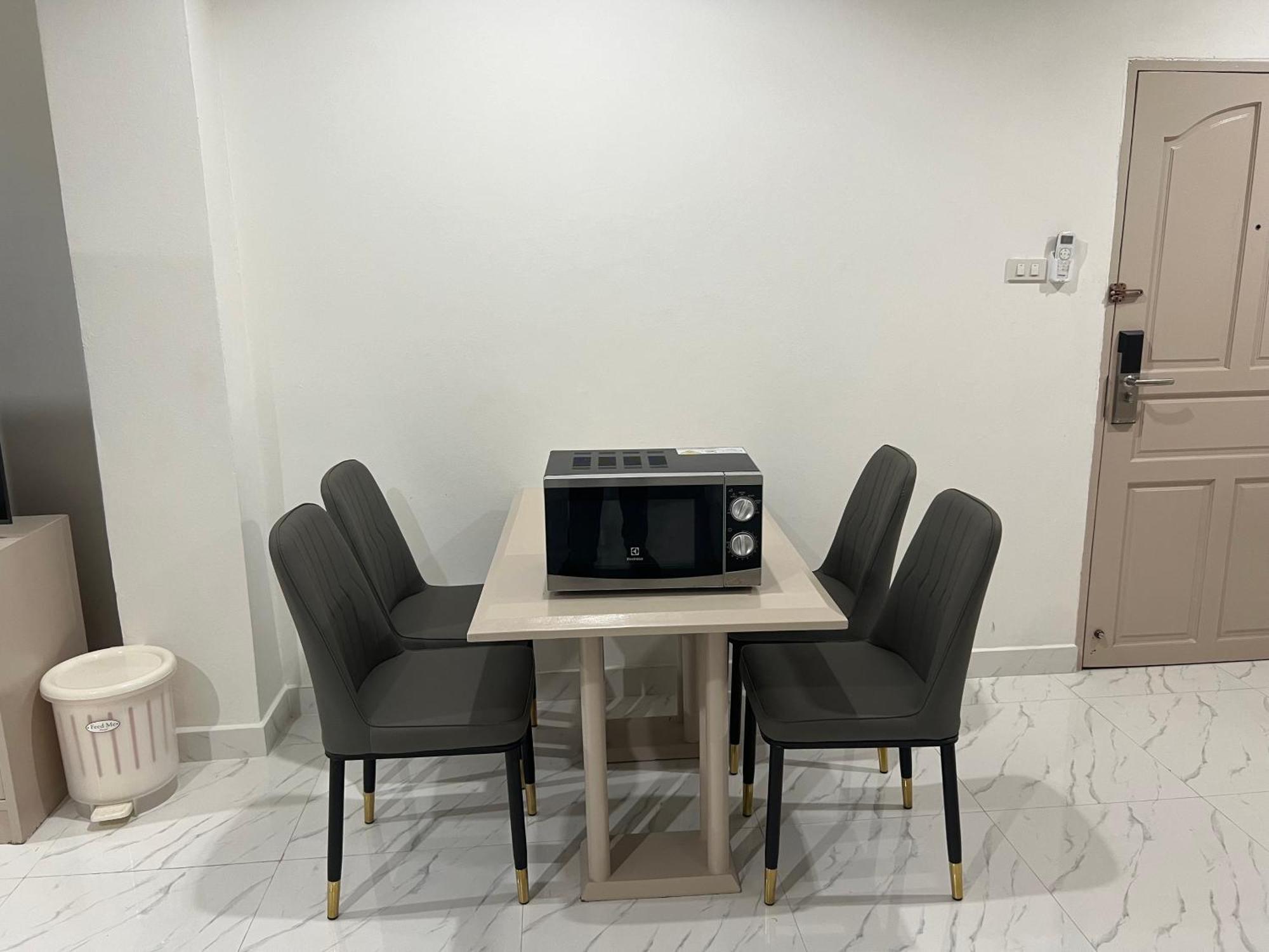 Mall Suites Hotel Bangkok Eksteriør billede